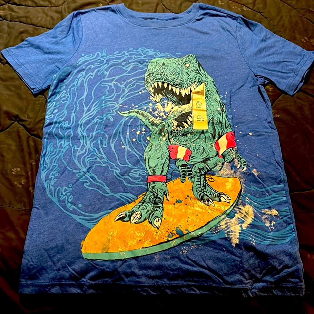 New Boys Cat&Jack T shirt, size XL(16), blue
